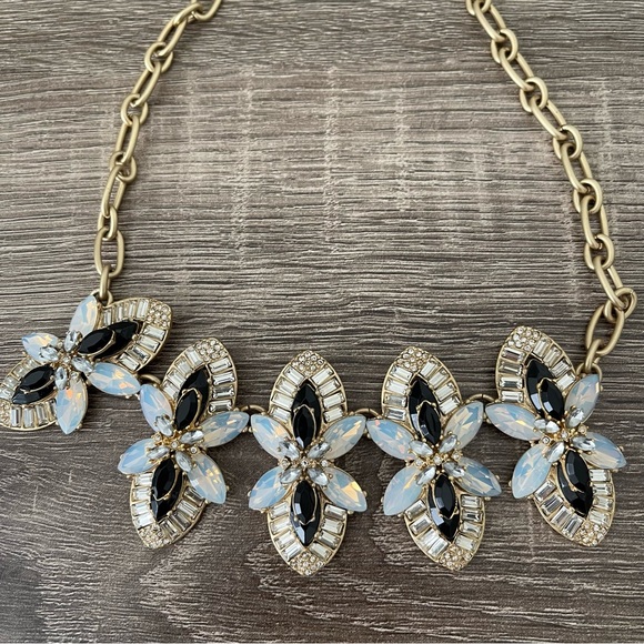 J Crew Butterfly Statement Necklace - #B4723 - New - Picture 4 of 10